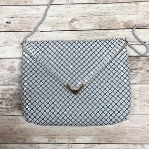 Vintage Silver Metal Mesh Purse Handbag